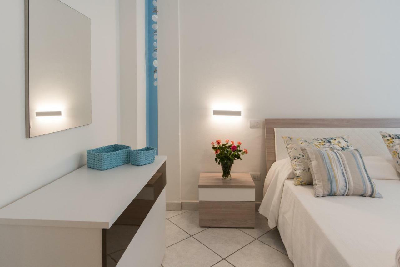 Dulce Mare Apartment Salerno Exterior photo