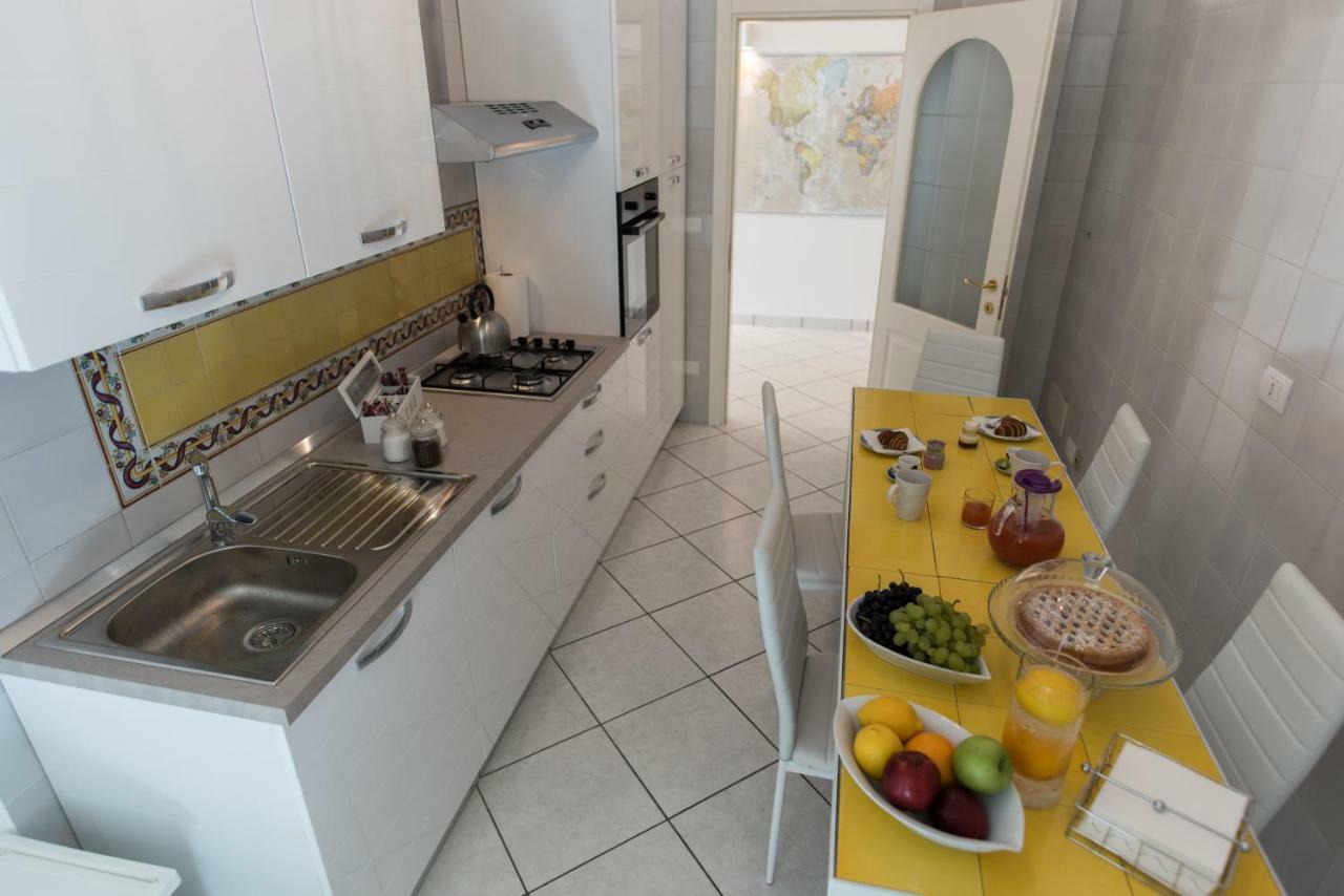 Dulce Mare Apartment Salerno Exterior photo